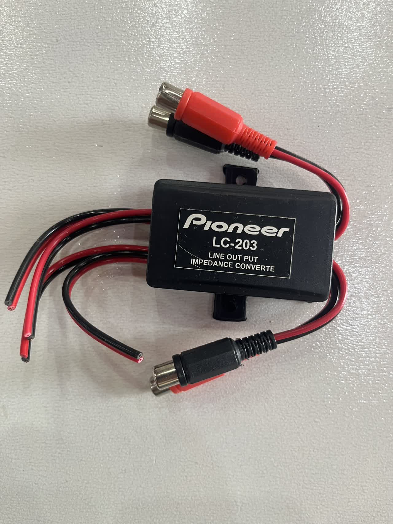 مبدل سیم بلندگو به ار سی 4 کانال مارک پایونیر مدل LC-203