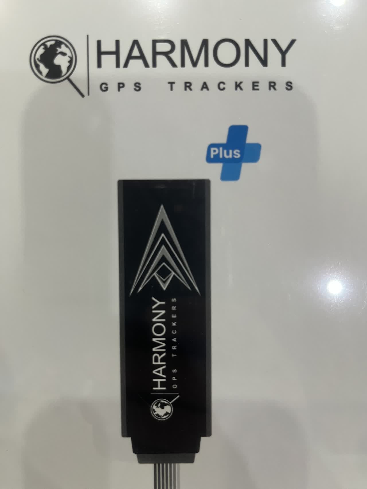 ردیاب خودرو مارک هارمونی مدل M300