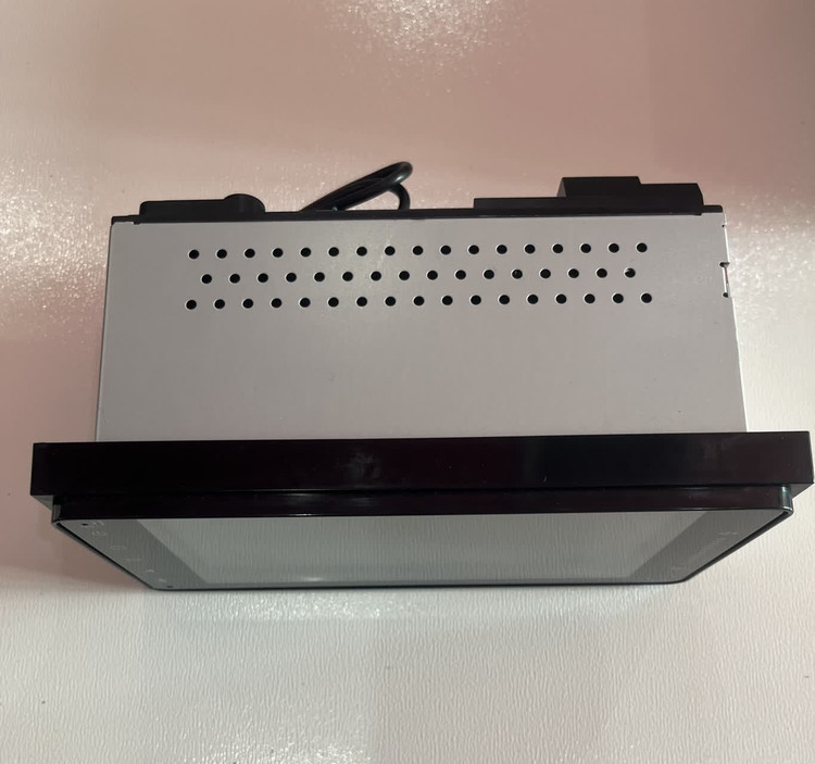 مانیتور کارخانه ای ویندوز خودرو تویوتا هایلوکس مدل 2001