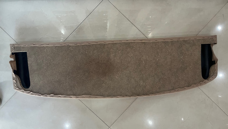 تخته طاقچه خودرو پژو 405 و پارس در رنگ مشکی و کرم MDF